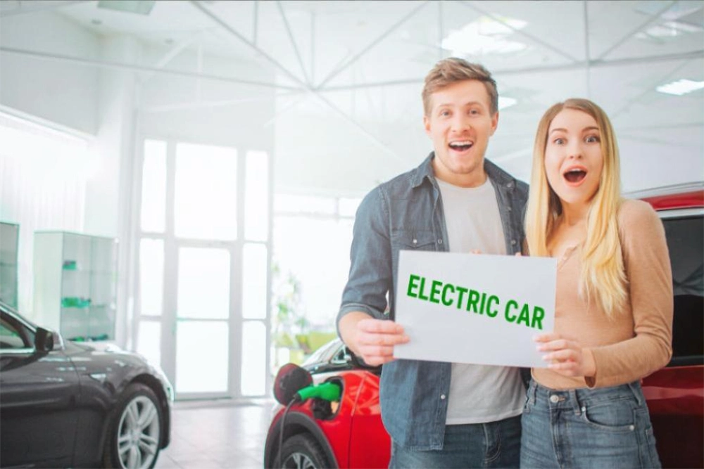 2025 Yıl Sonu Türkiye Elektrikli Araç Satış Tahmini: Senaryolar, Teşvikler ve ÖTV’nin Etkisi
