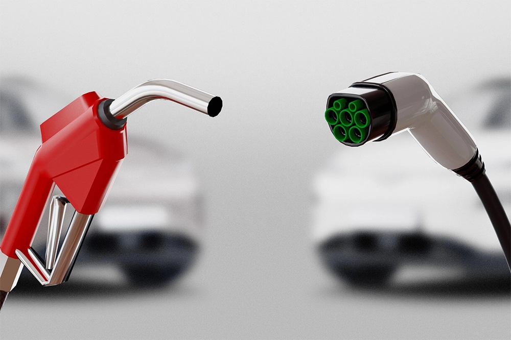 Akaryakıt Fiyatlarında Yaşanan Kriz ve Artış: Elektrikli Araç Piyasası İçin Bir Dönüm Noktası mı?